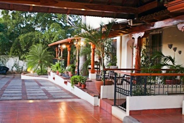 Altos De Fontana Hotell Managua Exteriör bild