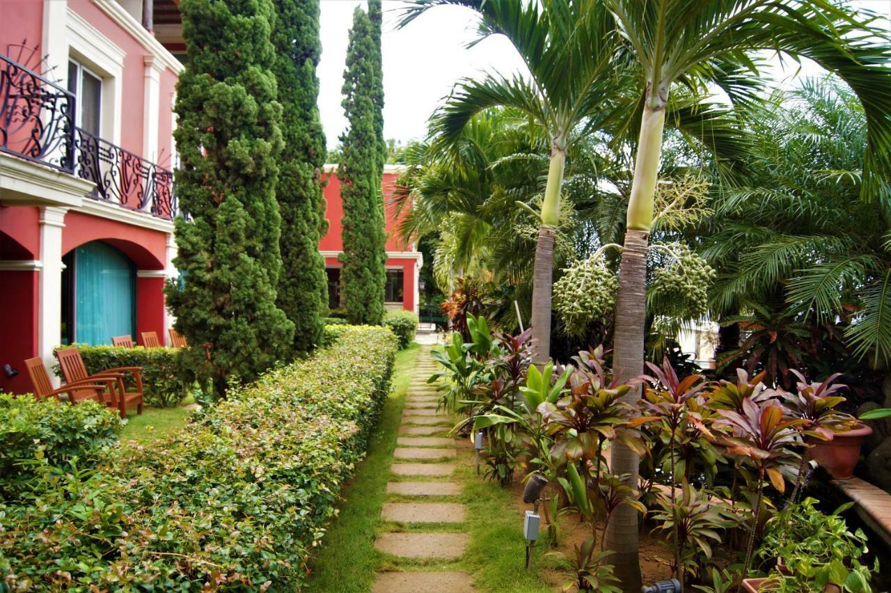Altos De Fontana Hotell Managua Exteriör bild