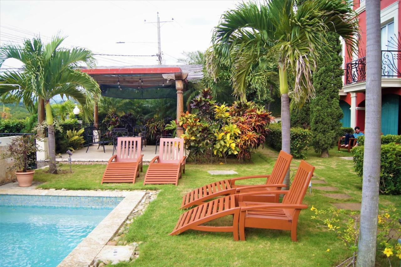 Altos De Fontana Hotell Managua Exteriör bild